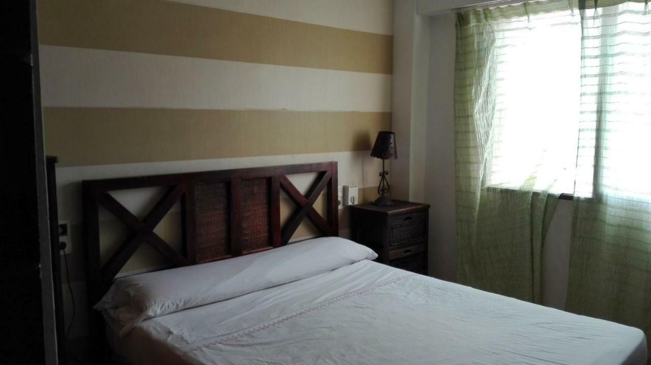 Apartamento En 1ª Linea Playa De Gandia Zewnętrze zdjęcie